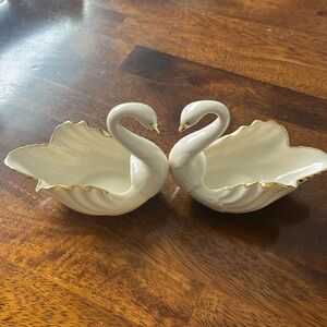 Lenox swans